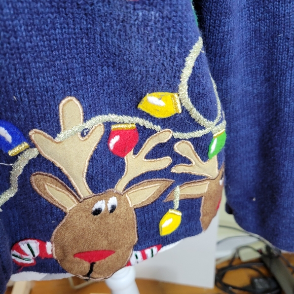 Tiara International Christmas Collection 2004 Reindeer Sweater Size M - Picture 6 of 10